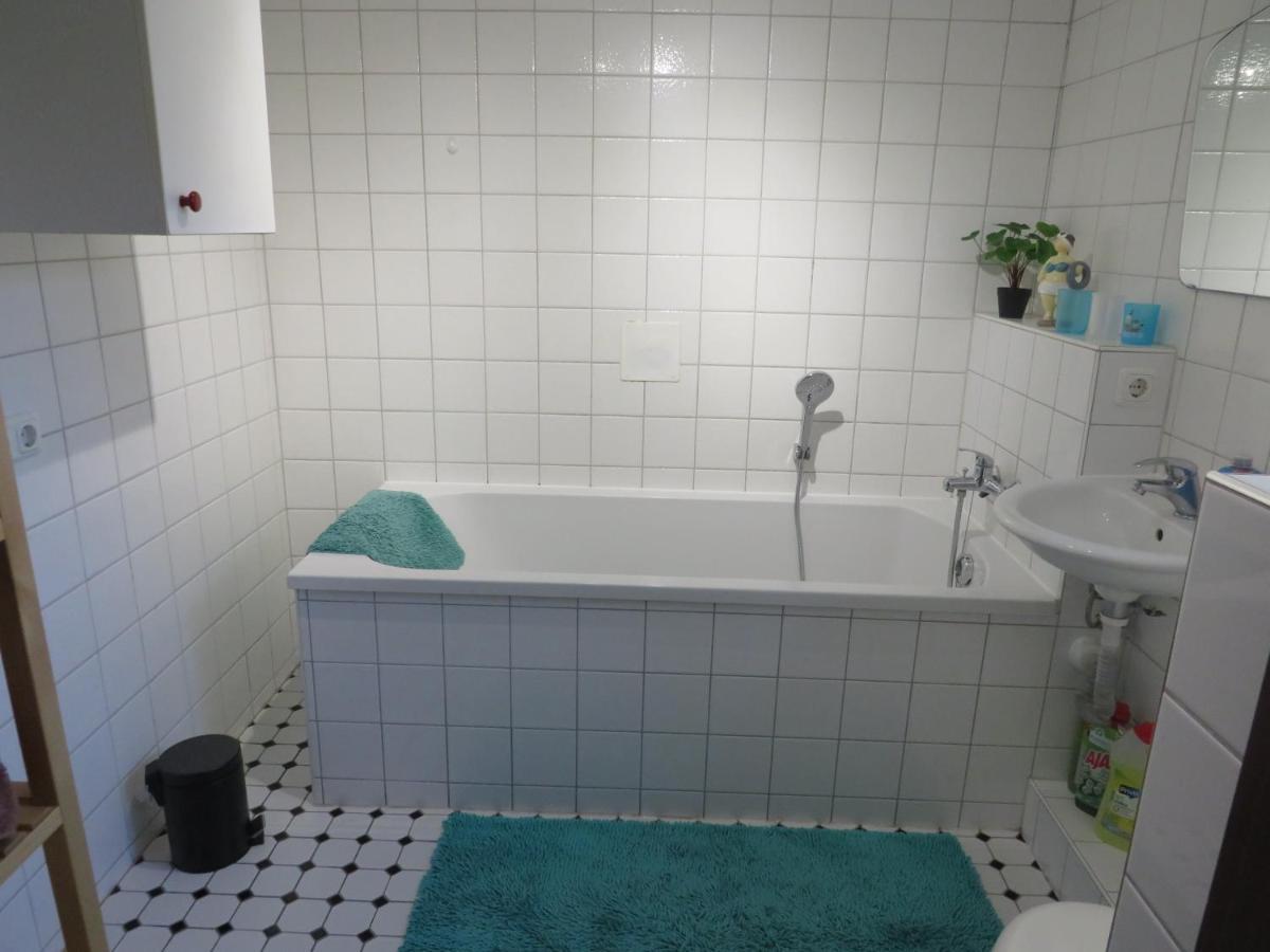 Ferienwohnung Mit Terrasse In 셀혼 외부 사진