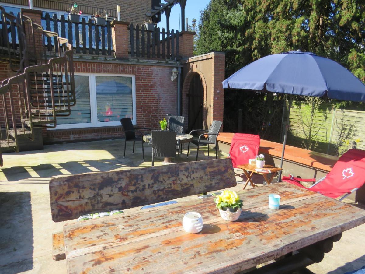 Ferienwohnung Mit Terrasse In 셀혼 외부 사진